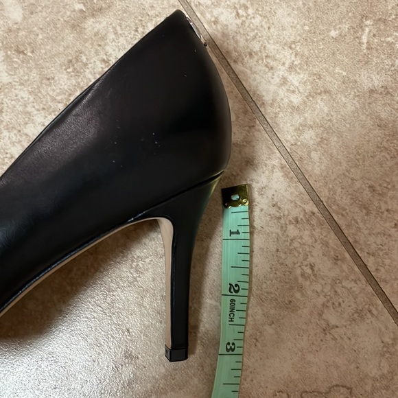 Aldo black pointy toed high heels - NWOT - Picture 5 of 6